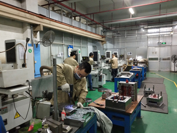 Centro de Mecanizado CNC